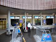 Area casse curata presso la stazione a valle