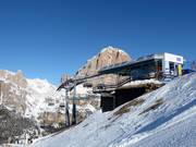 5 Torri - 4pers.| Seggiovia ad alta velocità (ad agganciamento automatico) con cupole di protezione