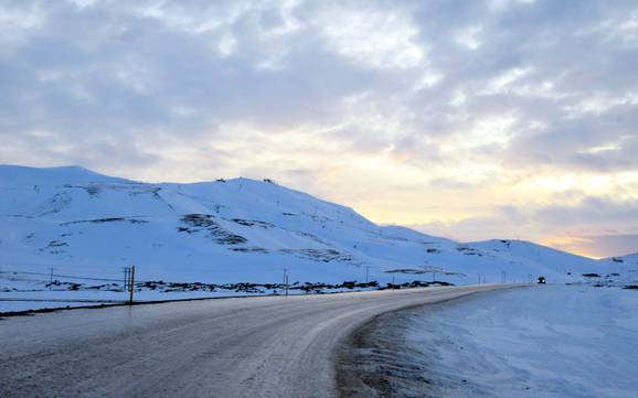 Islanda Meridionale: Accesso nei comprensori sciistici e parcheggio – Accesso, parcheggi Bláfjöll