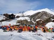 Sedie a sdraio presso il ristorante Blatten sulla discesa a valle