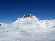 Lej da la Pêsch con vista verso il Fuorcla Grischa