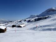 Vista da Untermatt verso il Piz Mundaun