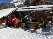 Schneebar (bar della neve) presso il punto di raduno della scuola di sport invernali