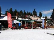 Bar alla stazione a valle accanto all'hotel Rila