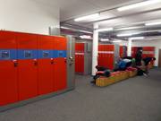 Deposito sci pulito e ben tenuto