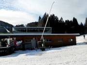 Innevamento con lance alla stazione a valle della Belchenbahn