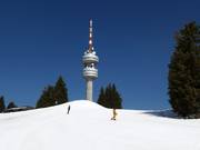 Snezhanka Peak con torre della televisione