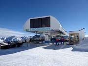 Langegg - 6pers.| Seggiovia ad alta velocità (ad agganciamento automatico) con cupole di protezione