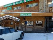 Holzstadl Après-Ski-Bar presso il punto di raccolta della scuola di sci