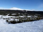 Lato nord con vista sul Städjan, alto 1131 m