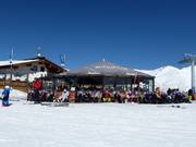 Suggerimento su Après-Ski Schirmbar Bergkastel (Sunna Bar)