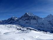 Vista sull’area sciistica First con il Wetterhorn