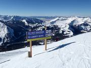 Inizio delle piste estremamente difficili sul Lone Mountain