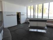 Area toilette e sala d’attesa curate presso la stazione a valle della Olympiabahn