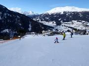 Pista per principianti alla stazione a valle presso la seggiovia Wiesenlift