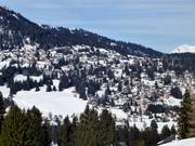 Valbella dalla prospettiva del versante opposto