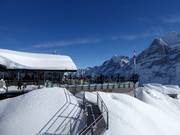 Possibilità di alloggio presso il rifugio alpino First