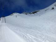 Brevi discese in neve fresca presso la seggiovia Schladminger Gletscherlift