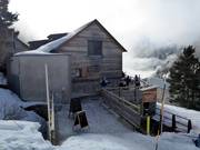 Refuge De L'Oule nel cuore del comprensorio sciistico
