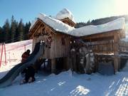 Parco giochi per bambini presso Henn-Stoll