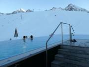 Endless Sky Pool nell’hotel Mooshaus 4S stelle