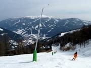 I cannoni da neve sono quasi sempre presenti lungo le piste