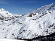 Vista sulla pista a gobbe dal Blauherd verso Eja