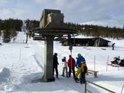 Länsiraja - Skilift con T-bar/ancora