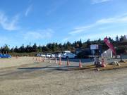 Centro informazioni Mt. Hutt con noleggio di catene da neve sulla strada di accesso