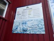 Tabellone informativo alla stazione a valle