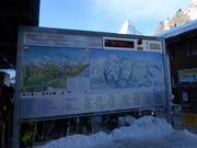 Tabellone informativo a Zermatt presso il Matterhorn Express