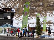 Fermata dello shuttle in paese