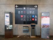 Segnaletica alla stazione a monte