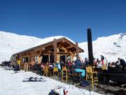 Tout Poudre Cantine Locale - Bar Restaurant d'altitudine (La Rosière)