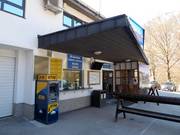 Zona della stazione a valle molto curata