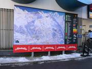 Mappa delle piste con informazioni operative aggiornate presso la stazione a valle