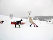 Le famiglie si divertono a Sinswang