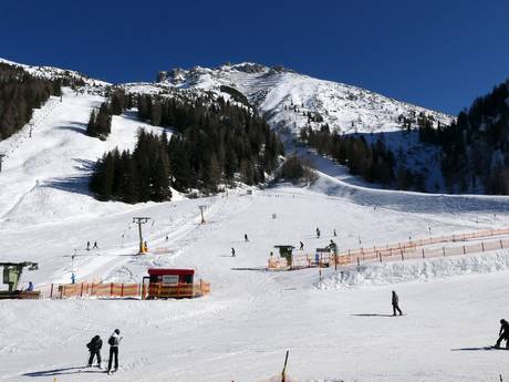 Comprensori sciistici per principianti nella Unterinntal – Principianti Axamer Lizum