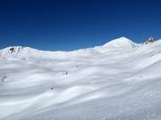 Vista sulle piste sotto il Pichaleye, alto 2626 m