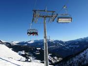 Unterbergalmbahn - 6pers.| Seggiovia ad alta velocità (ad agganciamento automatico) con cupole di protezione