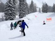 Area di esercitazione presso il tappeto mobile Caterpillar