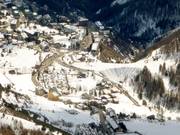 Auron con alloggi alla fine della pista