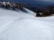 Preparazione perfetta delle piste nell’area sciistica di Krvavec