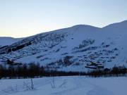 Area sciistica Myrkdalen di sera