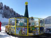 Bar con ombrelloni alla Planai West