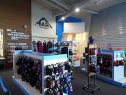 Ingresso molto curato presso la ski hall