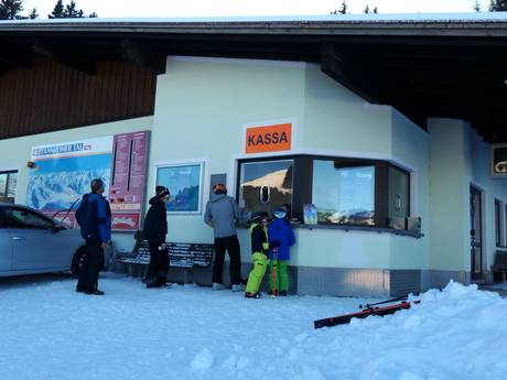 Ausserfern: Pulizia nei comprensori sciistici – Pulizia Wannenjoch/Rohnenspitze – Schattwald/Zöblen