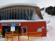 Sonntagskogelbahn 1 - 6pers.| Seggiovia ad alta velocità (ad agganc. autom.) con cupola di prot. e riscald. sedile