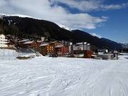 Vista su Disentis/Mustér durante la discesa a valle