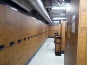 Deposito sci molto curato presso Hangurstoppen